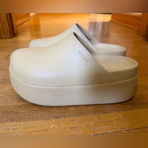 Crocs Dylan Platform Clog